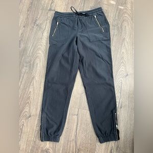 Athleta Farallon Jogger Black